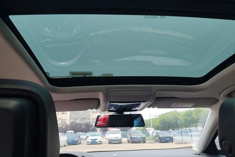 Used Volkswagen Passat New Energy 2020 430 PHEV Hybrid Luxury Edition China VI Standard Headliner