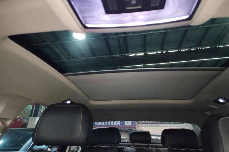 Used Volkswagen Passat New Energy 2020 430 PHEV Hybrid Luxury Edition China VI Standard Headliner