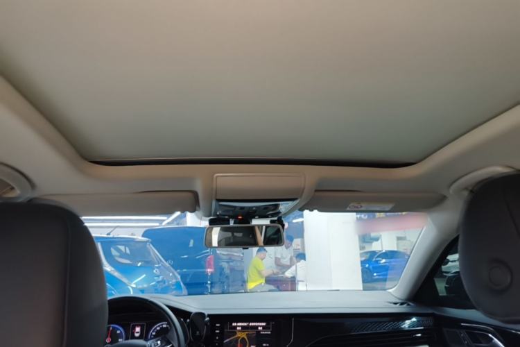 Used Volkswagen Passat New Energy 2020 430 PHEV Hybrid Elite Edition China VI Standard Headliner