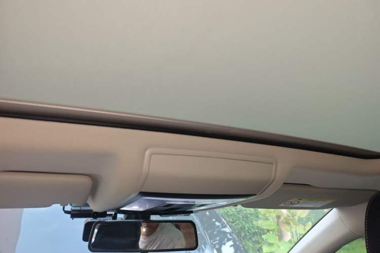 Used Volkswagen Passat New Energy 2020 430 PHEV Hybrid Elite Edition China VI Standard Headliner