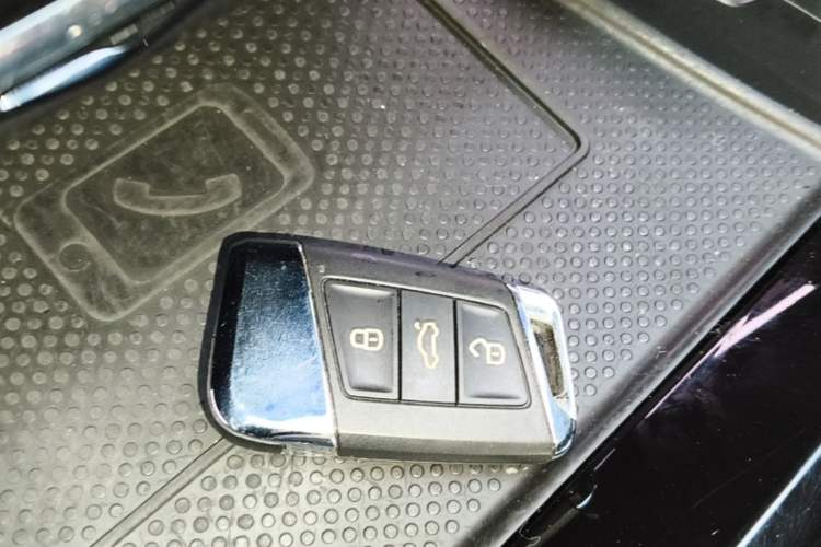 Used Volkswagen Passat New Energy 2020 430 PHEV Hybrid Luxury Edition China VI Standard Interior 1