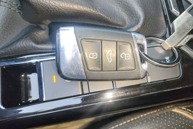Used Volkswagen Passat New Energy 2020 430 PHEV Hybrid Luxury Edition China VI Standard Interior 1