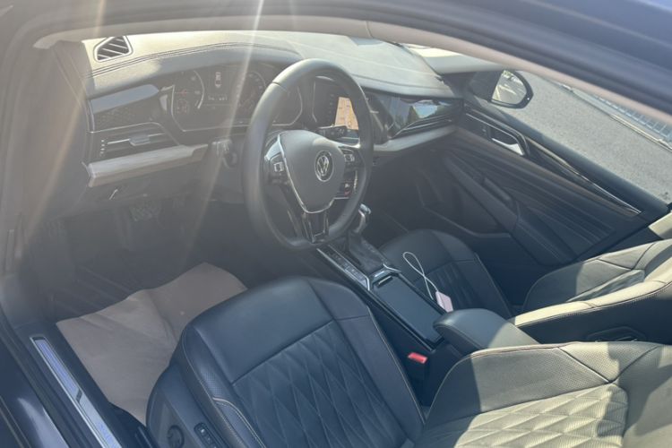 Used Volkswagen Passat New Energy 2020 430 PHEV Hybrid Luxury Edition China VI Standard Interior 2