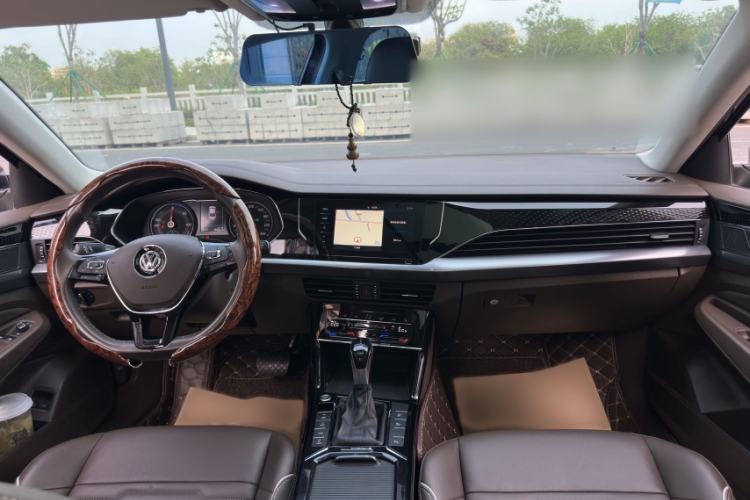 Used Volkswagen Passat New Energy 2020 430 PHEV Hybrid Elite Edition China VI Standard Interior 6