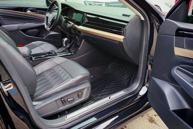 Used Volkswagen Passat New Energy 2020 430 PHEV Hybrid Luxury Edition China VI Standard Interior 7