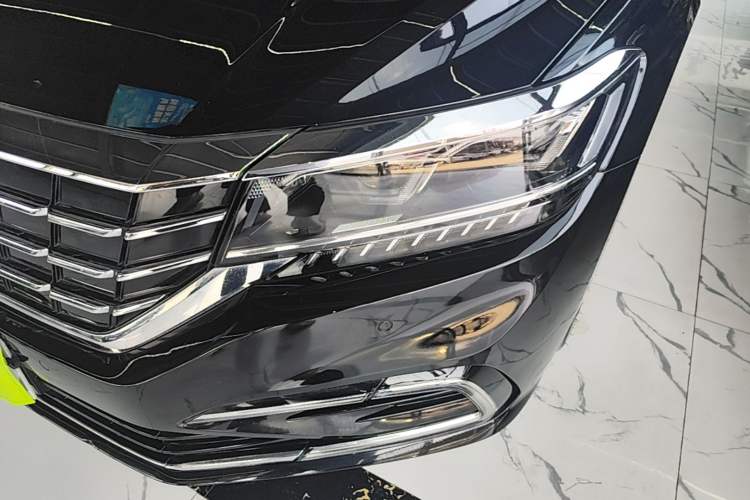 Used Volkswagen Passat New Energy 2020 430 PHEV Hybrid Luxury Edition China VI Standard Left Front Headlight