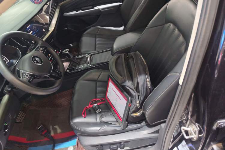 Used Volkswagen Passat New Energy 2020 430 PHEV Hybrid Elite Edition China VI Standard Left Front Seat