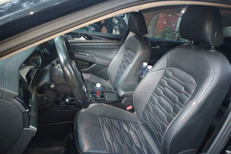 Used Volkswagen Passat New Energy 2020 430 PHEV Hybrid Elite Edition China VI Standard Left Front Seat