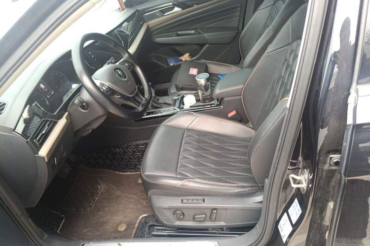 Used Volkswagen Passat New Energy 2020 430 PHEV Hybrid Luxury Edition China VI Standard Left Front Seat