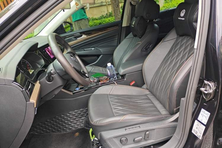 Used Volkswagen Passat New Energy 2020 430 PHEV Hybrid Luxury Edition China VI Standard Left Front Seat