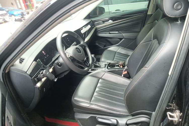 Used Volkswagen Passat New Energy 2020 430 PHEV Hybrid Elite Edition China VI Standard Left Front Seat