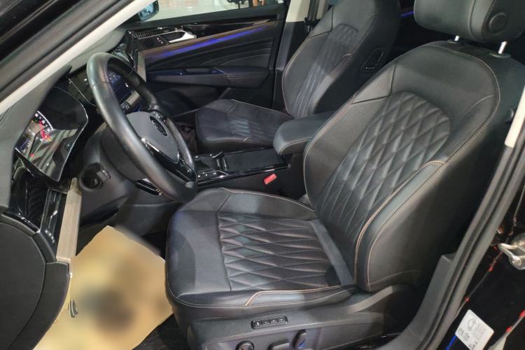 Used Volkswagen Passat New Energy 2020 430 PHEV Hybrid Luxury Edition China VI Standard Left Front Seat