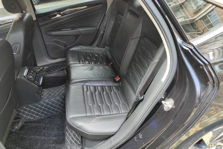 Used Volkswagen Passat New Energy 2020 430 PHEV Hybrid Elite Edition China V Standard Left Rear Seat