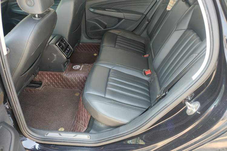 Used Volkswagen Passat New Energy  Left Rear Seat