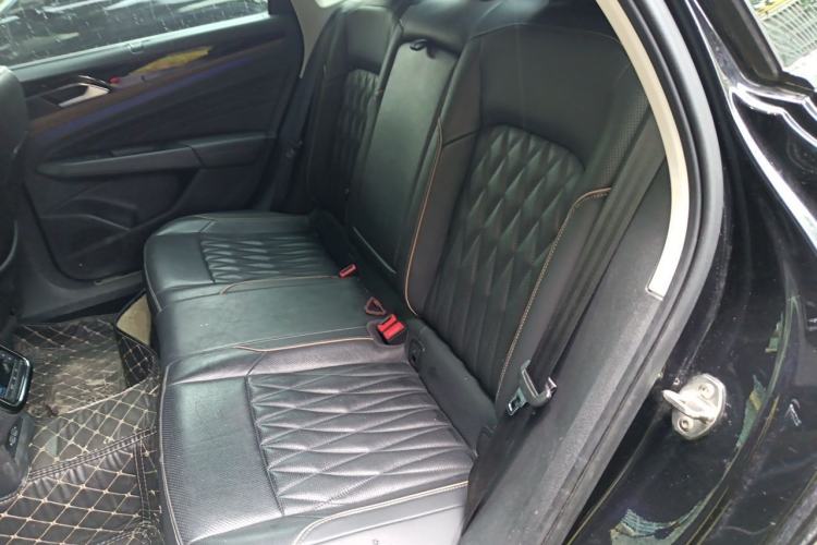 Used Volkswagen Passat New Energy 2020 430 PHEV Hybrid Luxury Edition China VI Standard Left Rear Seat