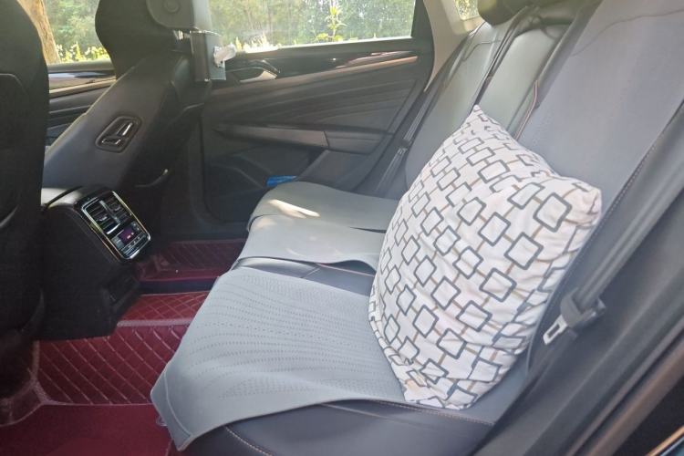 Used Volkswagen Passat New Energy 2020 430 PHEV Hybrid Elite Edition China VI Standard Left Rear Seat