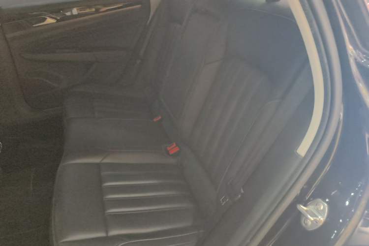 Used Volkswagen Passat New Energy 2020 430 PHEV Hybrid Elite Edition China VI Standard Left Rear Seat