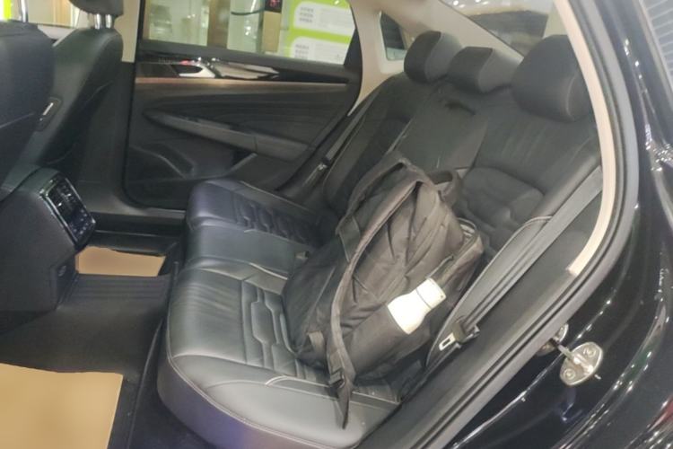 Used Volkswagen Passat New Energy 2020 430 PHEV Hybrid Elite Edition China V Standard Left Rear Seat