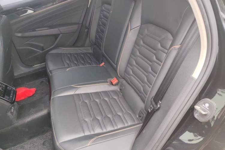 Used Volkswagen Passat New Energy 2020 430 PHEV Hybrid Elite Edition China V Standard Left Rear Seat