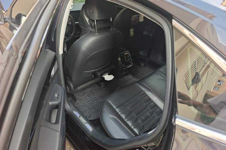 Used Volkswagen Passat New Energy 2020 430 PHEV Hybrid Elite Edition China VI Standard Left Rear Seat
