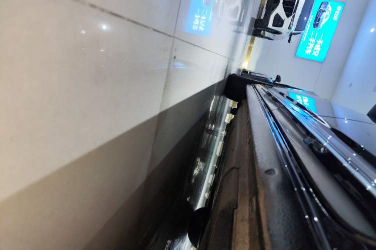 Used Volkswagen Passat New Energy 2020 430 PHEV Hybrid Elite Edition China VI Standard Left Side Sill