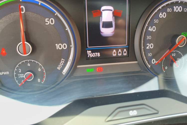 Used Volkswagen Passat New Energy 2020 430 PHEV Hybrid Luxury Edition China VI Standard Odometer Close Up
