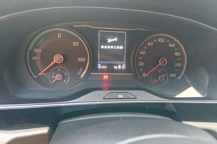 Used Volkswagen Passat New Energy 2020 430 PHEV Hybrid Luxury Edition China VI Standard Odometer Close Up
