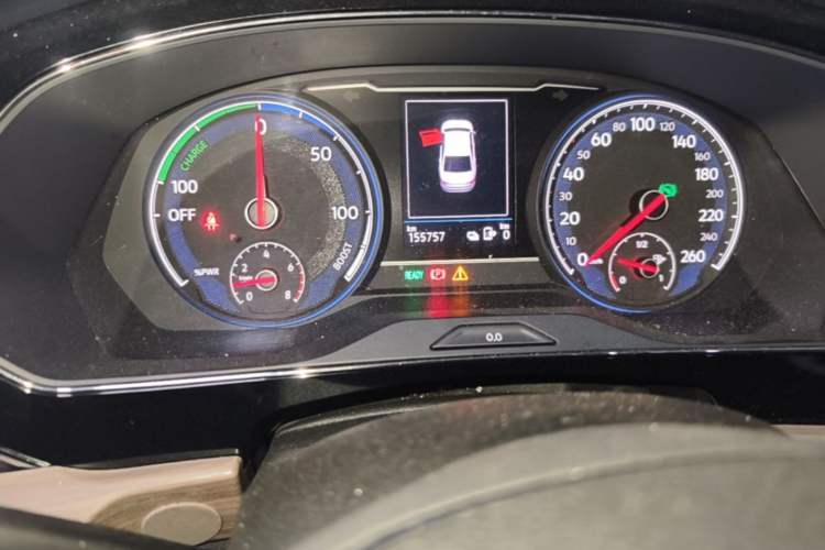 Used Volkswagen Passat New Energy 2020 430 PHEV Hybrid Luxury Version China V Standard Odometer Close Up