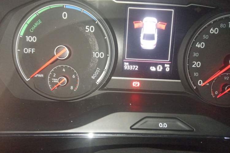 Used Volkswagen Passat New Energy 2020 430 PHEV Hybrid Luxury Edition China VI Standard Odometer Close Up