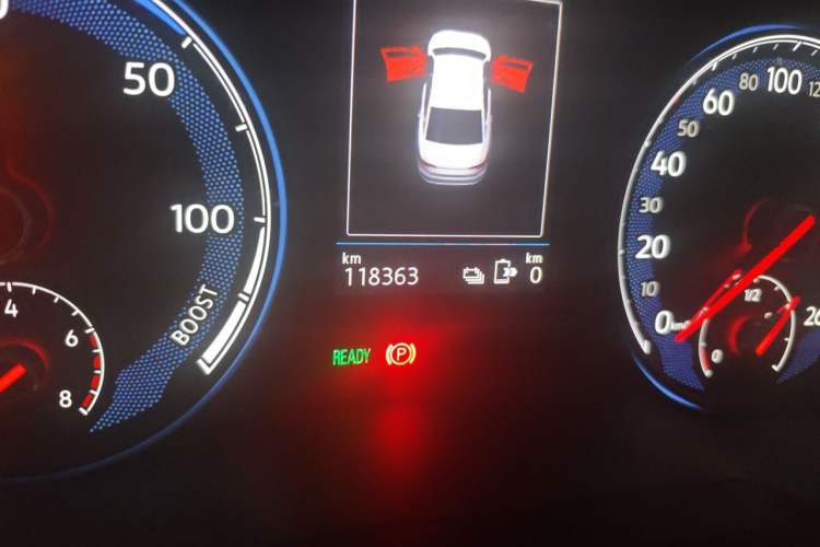 Used Volkswagen Passat New Energy 2020 430 PHEV Hybrid Elite Edition China VI Standard Odometer Close Up