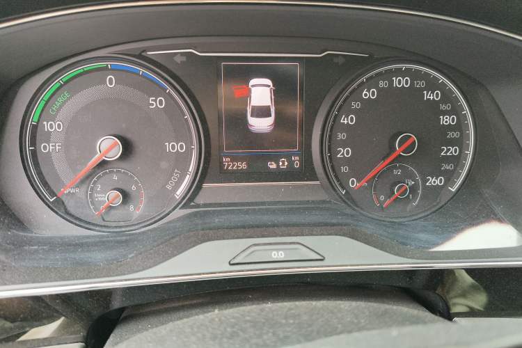 Used Volkswagen Passat New Energy 2020 430 PHEV Hybrid Elite Edition China VI Standard Odometer Close Up
