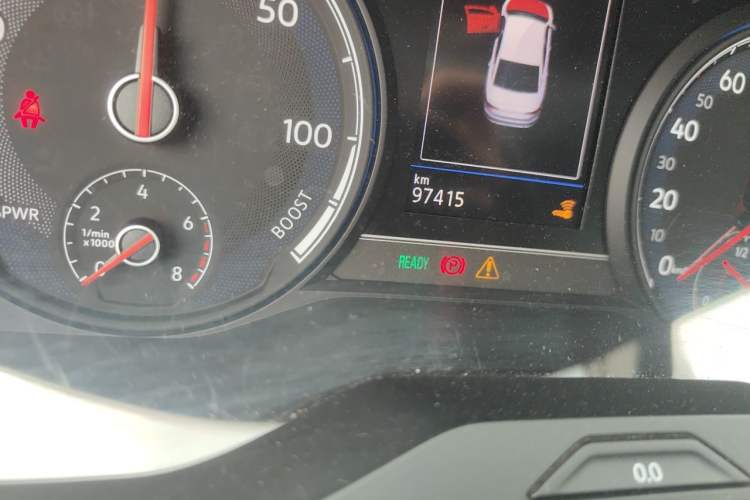 Used Volkswagen Passat New Energy 2020 430 PHEV Hybrid Luxury Edition China VI Standard Odometer Close Up