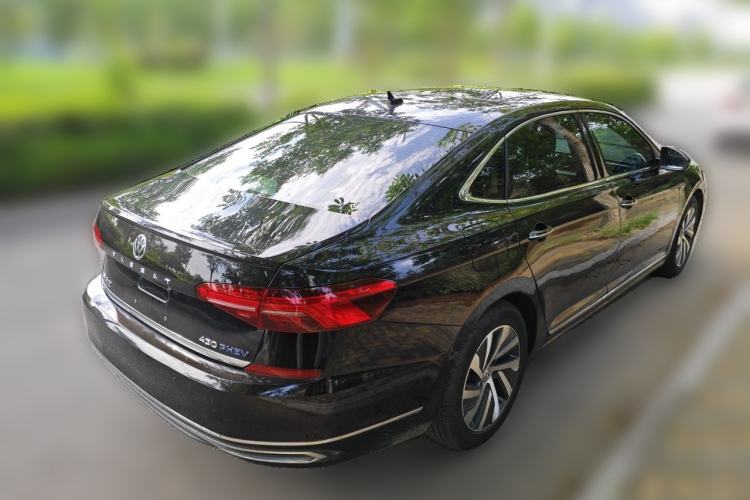 Used Volkswagen Passat New Energy 2020 430 PHEV Hybrid Luxury Edition China VI Standard Rear Right 45 Deg