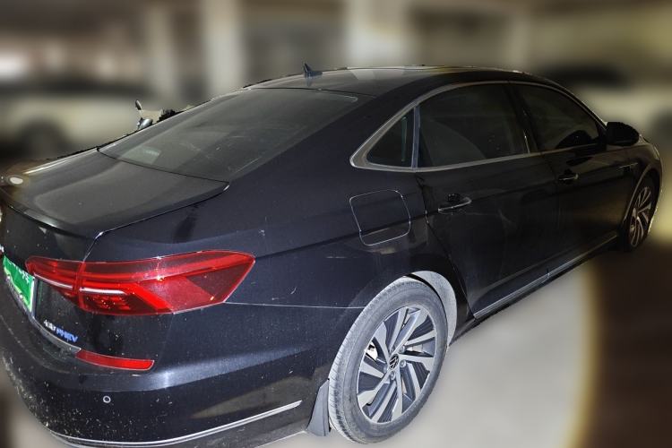 Used Volkswagen Passat New Energy 2020 430 PHEV Hybrid Luxury Edition China VI Standard Rear Right 45 Deg