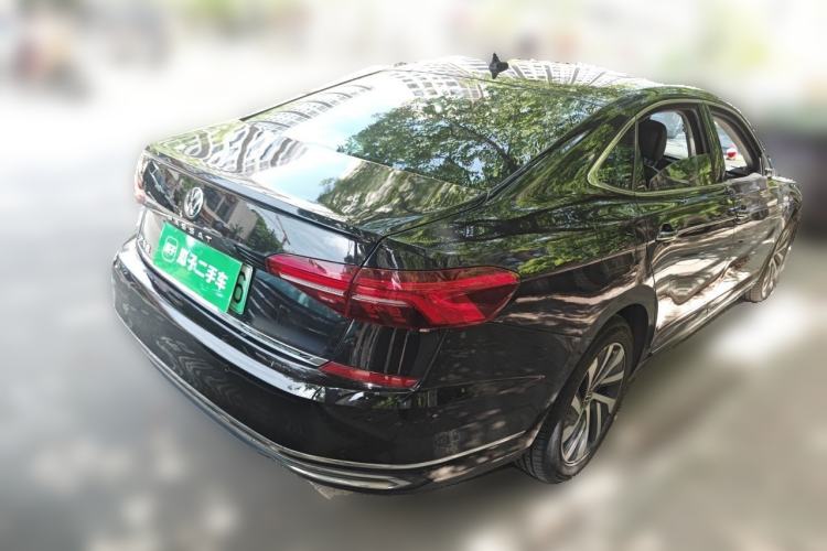Used Volkswagen Passat New Energy 2020 430 PHEV Hybrid Luxury Version China V Standard Rear Right 45 Deg