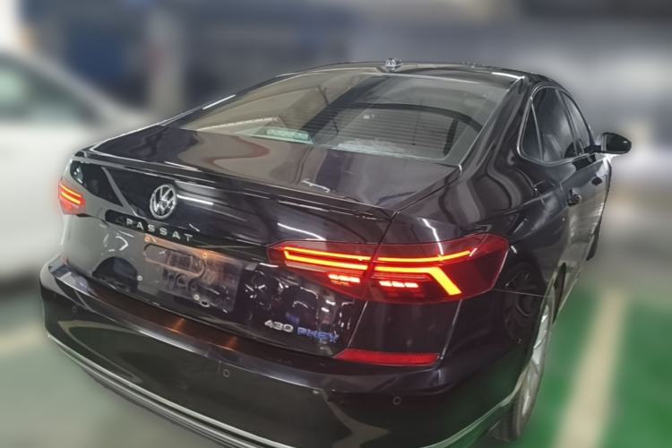 Used Volkswagen Passat New Energy  Rear Right 45 Deg