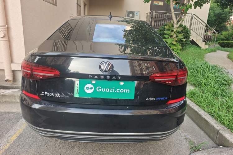 Used Volkswagen Passat New Energy 2020 430 PHEV Hybrid Elite Edition China VI Standard Rear