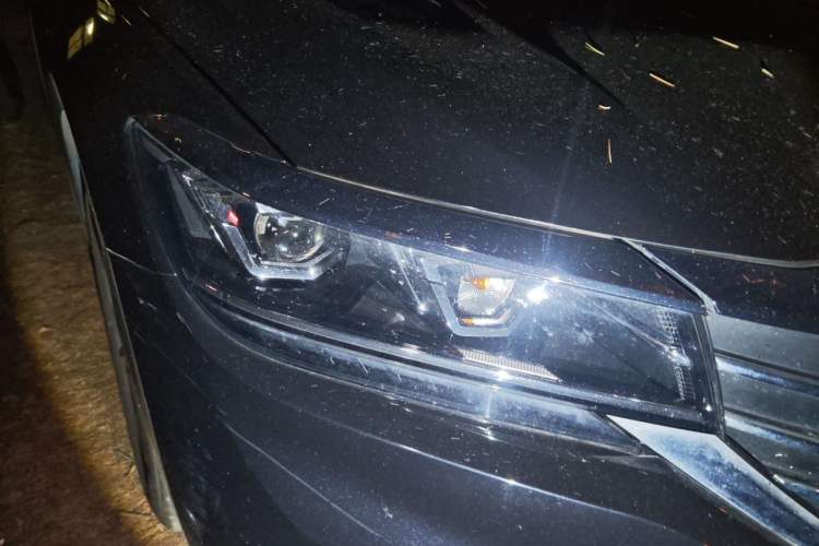 Used Volkswagen Passat New Energy 2020 430 PHEV Hybrid Elite Edition China VI Standard Right Front Headlight