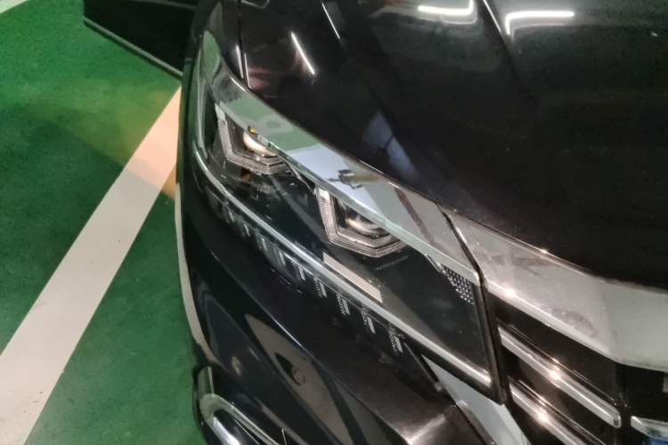 Used Volkswagen Passat New Energy 2020 430 PHEV Hybrid Luxury Edition China VI Standard Right Front Headlight