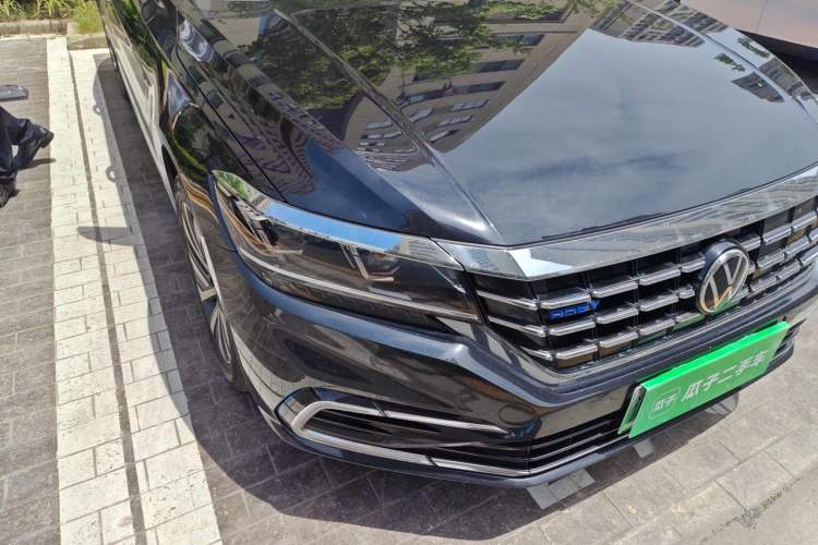 Used Volkswagen Passat New Energy 2020 430 PHEV Hybrid Elite Edition China VI Standard Right Front Headlight