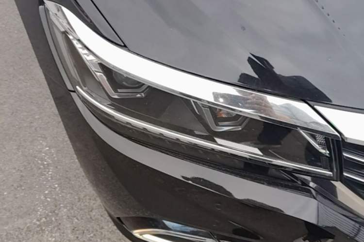 Used Volkswagen Passat New Energy 2020 430 PHEV Hybrid Elite Edition China VI Standard Right Front Headlight