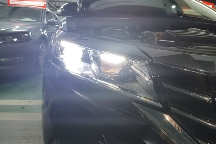 Used Volkswagen Passat New Energy  Right Front Headlight