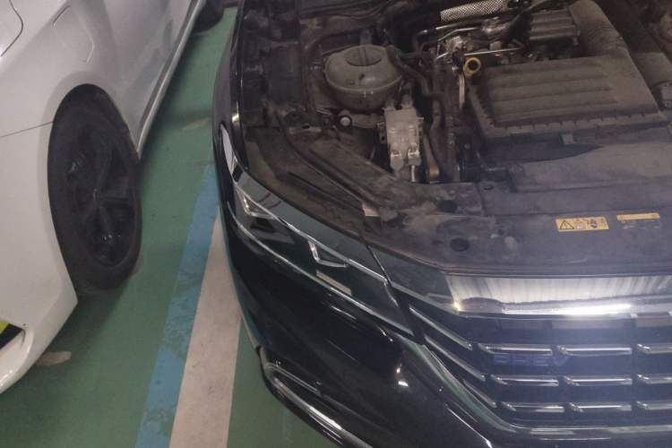 Used Volkswagen Passat New Energy 2020 430 PHEV Hybrid Elite Edition China VI Standard Right Front Headlight