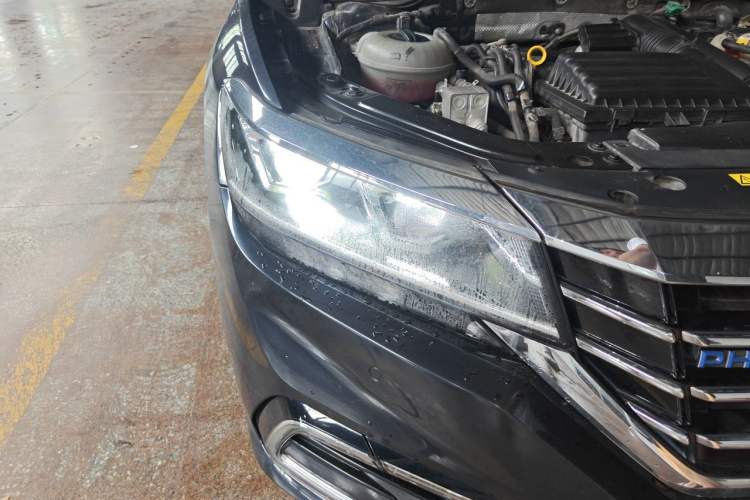 Used Volkswagen Passat New Energy 2020 430 PHEV Hybrid Elite Edition China VI Standard Right Front Headlight