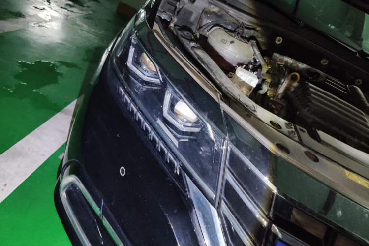 Used Volkswagen Passat New Energy 2020 430 PHEV Hybrid Luxury Edition China VI Standard Right Front Headlight