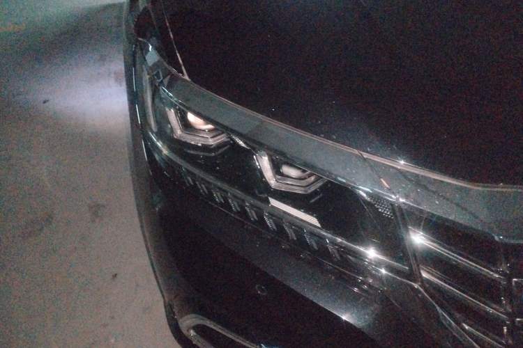Used Volkswagen Passat New Energy 2020 430 PHEV Hybrid Luxury Edition China VI Standard Right Front Headlight