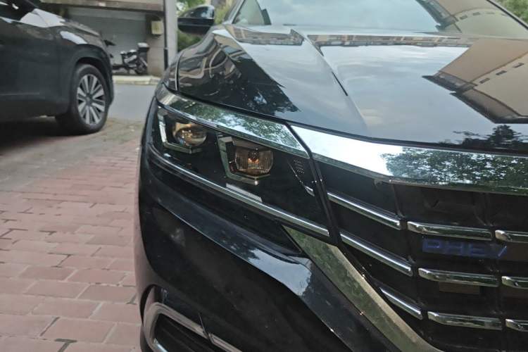 Used Volkswagen Passat New Energy 2020 430 PHEV Hybrid Elite Edition China VI Standard Right Front Headlight