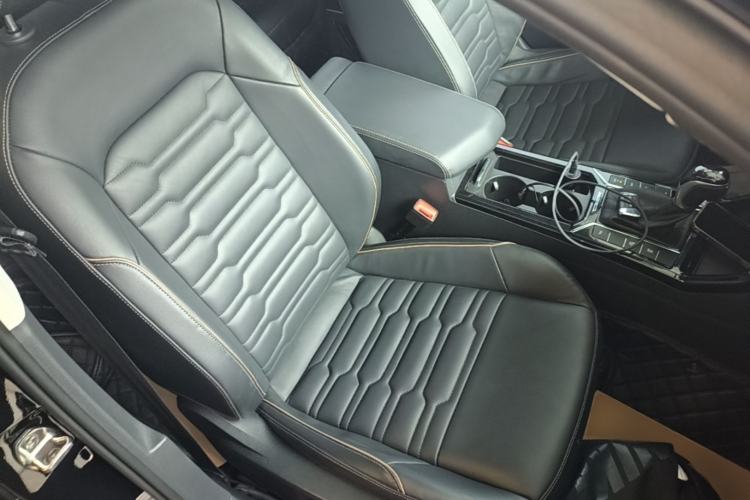 Used Volkswagen Passat New Energy 2020 430 PHEV Hybrid Elite Edition China VI Standard Right Front Seat