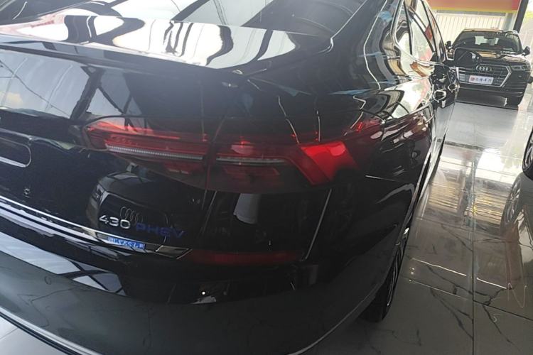 Used Volkswagen Passat New Energy 2020 430 PHEV Hybrid Luxury Edition China VI Standard Right Rear Taillight