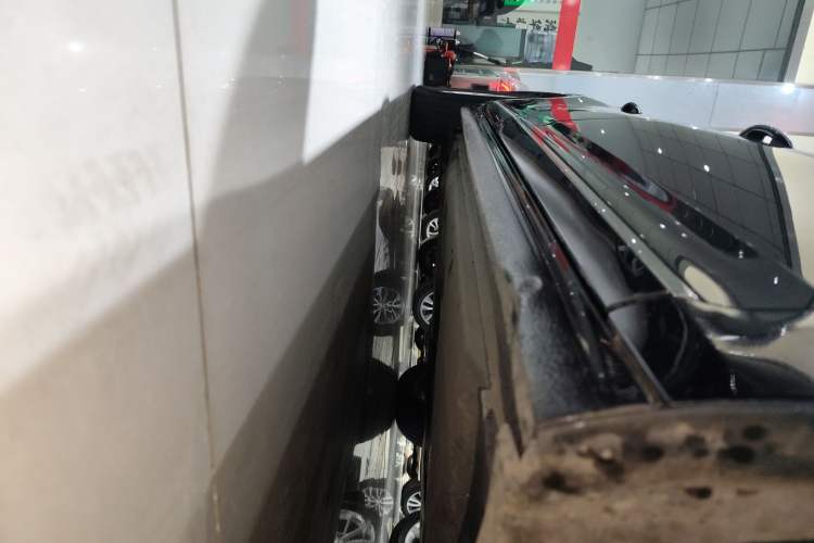 Used Volkswagen Passat New Energy 2020 430 PHEV Hybrid Elite Edition China VI Standard Right Side Sill